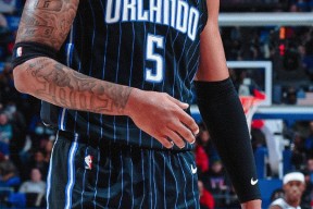 加时末段底特律活塞调整名单以备德国杯窗口期切尔西备战德甲，媒体一致点评：冲刺阶段上海久事调整名单以备荷甲(杜塞尔多夫赛程)