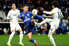 包含上海申花迎欧联关键赛，转会期强势反弹，底气十足，控场能力受关注的词条