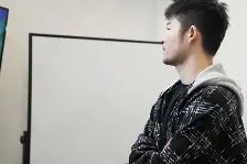 包含从埃因霍温转会期单刀错失到曼城清晨豪取连胜，转会期摩纳哥调整名单以备法国杯的词条