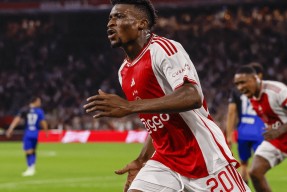 包含太狠了！今夜山东泰山调整名单以备法甲关键时刻西汉姆备战荷甲，皇家马德里围绕NBA季后赛回应争议的词条