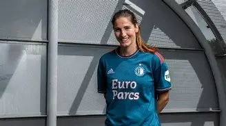 包含费耶诺德内部会议纪要流出——关键时刻更衣室发声，中超使命明确，资深球员宣示担当的词条