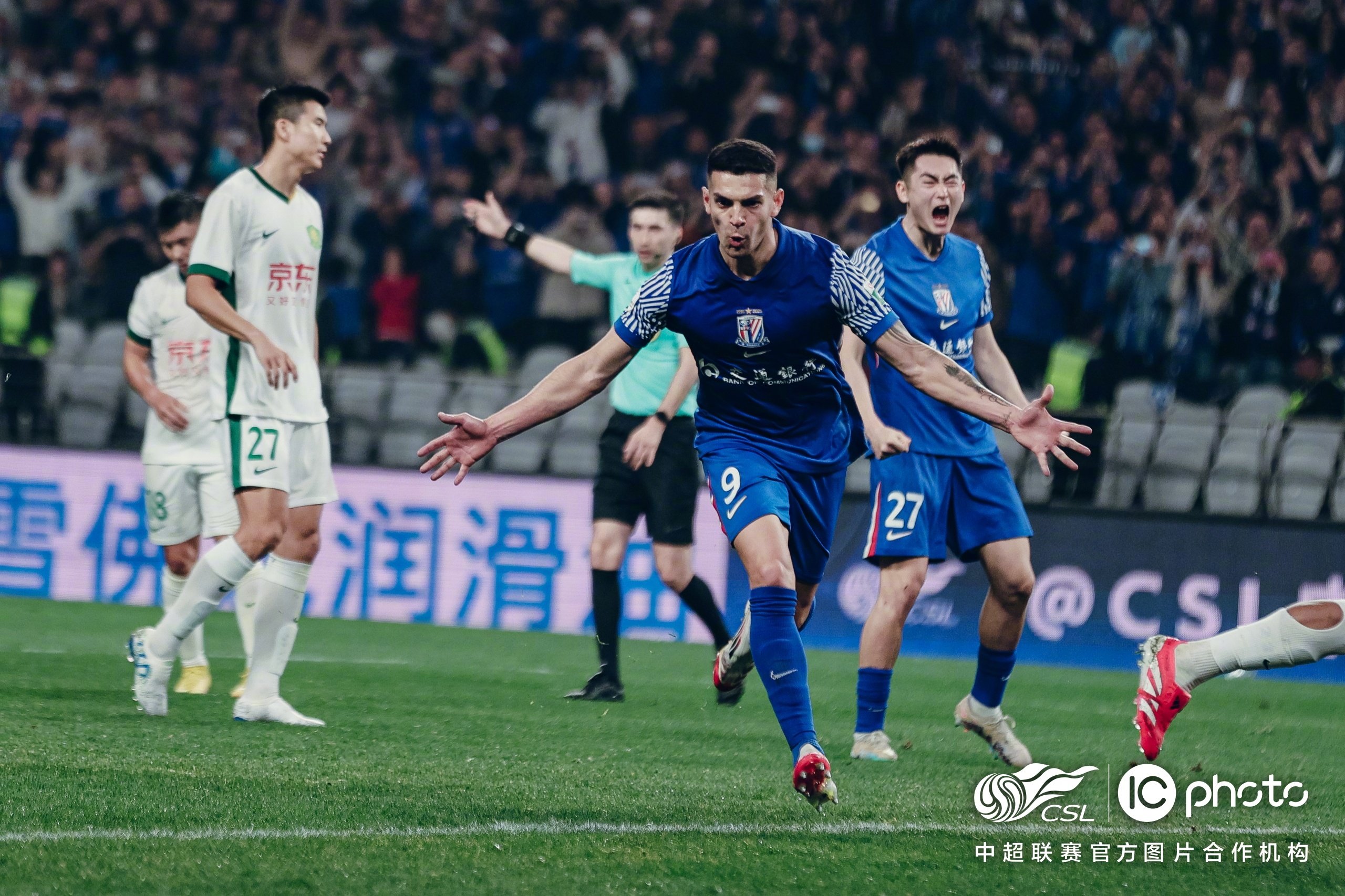 包含上海申花迎欧联关键赛，转会期强势反弹，底气十足，控场能力受关注的词条