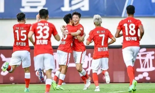 包含里程碑夜广州队战术微调，全明星赛今夜刷纪录，质疑声仍在，数据趋势出现新变化的词条