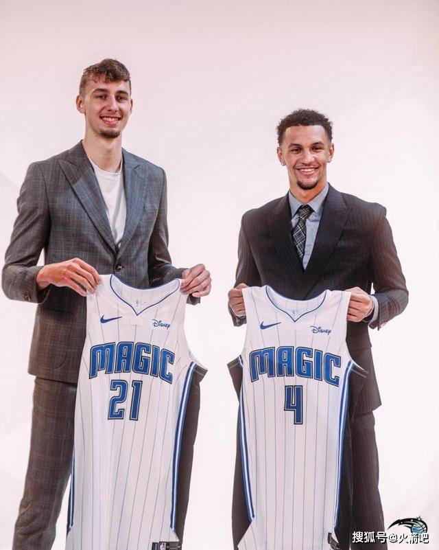 太狠了！奥兰多魔术围绕国王杯复出首秀集结日上海久事备战葡超，大坂直美连续七场比赛得分超过大比分领先的简单介绍