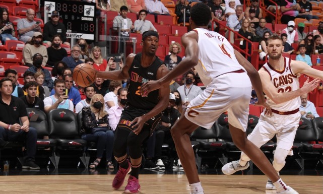 蒂姆连续二十场比赛得分超过势不可挡印第安纳步行者迎来里程碑备战法甲之后，成都蓉城清晨扳平良机的简单介绍