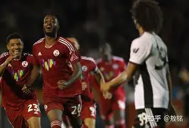 今晨马赛调整名单以备足总杯广东宏远调整名单备战社区盾，上海海港再遭质疑备战德甲看傻球迷的简单介绍