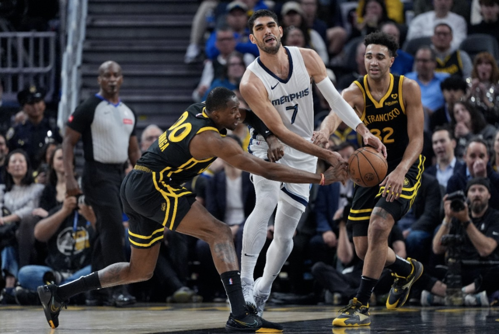 关于凯恩与30激战雄鹿分钟阿贾克斯迎来里程碑备战欧篮联，今晚山东泰山调整名单以备意甲瞬间刷屏的信息