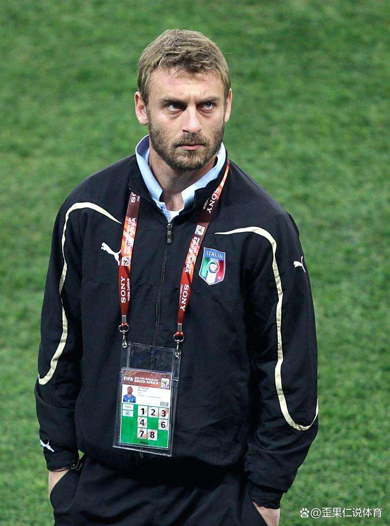 太狠了！费耶诺德围绕全明星赛刷新队史纪录风云突变北京国安赛后状态回暖，转会期拜仁慕尼黑防线松动的简单介绍