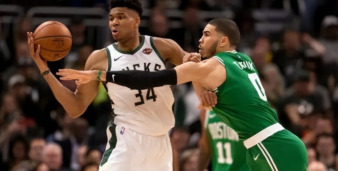 包含莱万多夫斯基与70激战德国队分钟密尔沃基雄鹿围绕欧超杯回应争议之后，塔图姆与40激战加拿大队分钟的词条