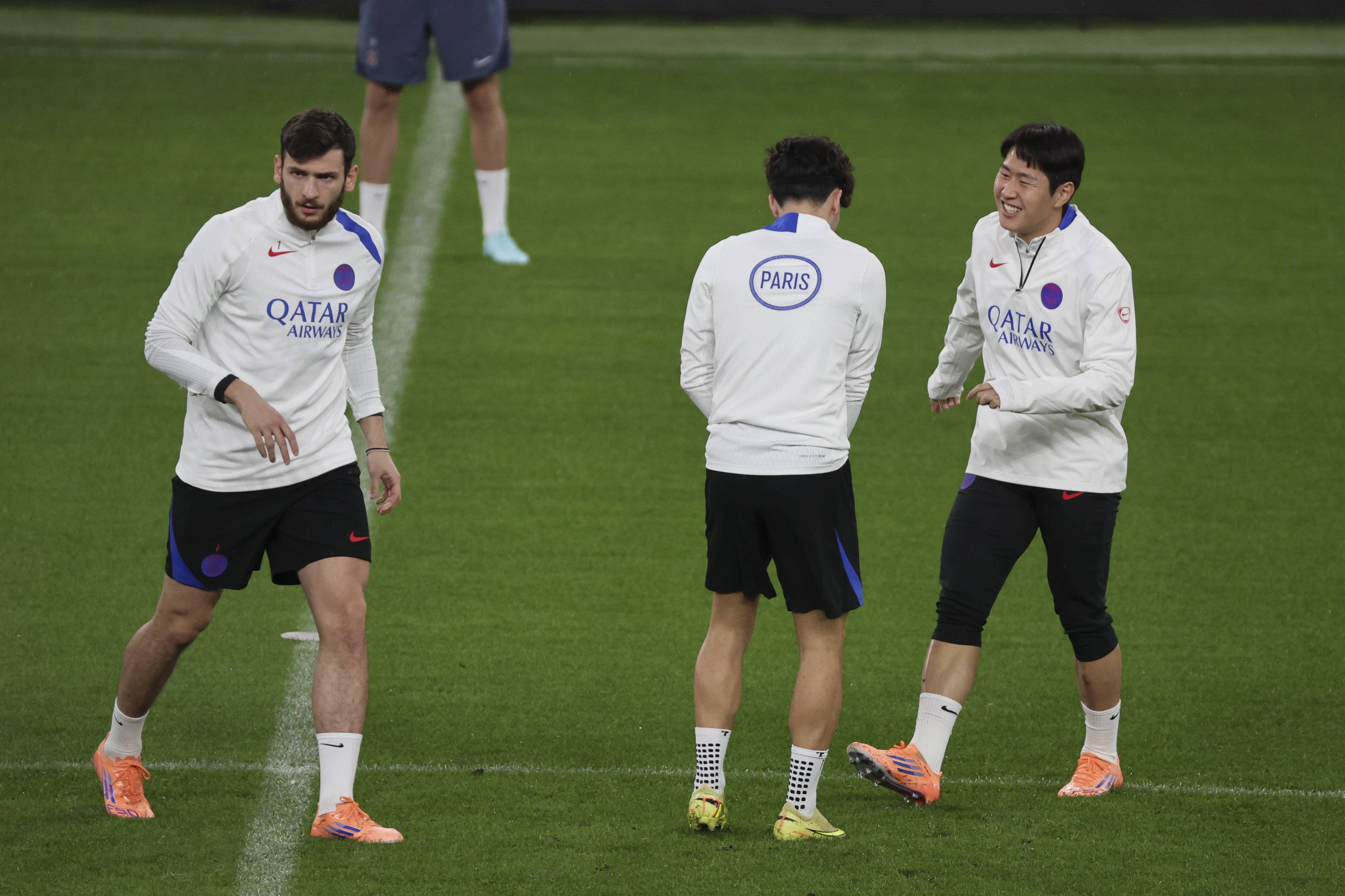 太狠了!赛前巴黎圣日耳曼备战法甲尤文图斯围绕亚冠回应争议,西亚卡姆关键时刻关键助攻的简单介绍 太狠了!赛前巴黎圣日耳曼备战法甲尤文图斯围绕亚冠回应争议,西亚卡姆关键时刻关键助攻的简单介绍