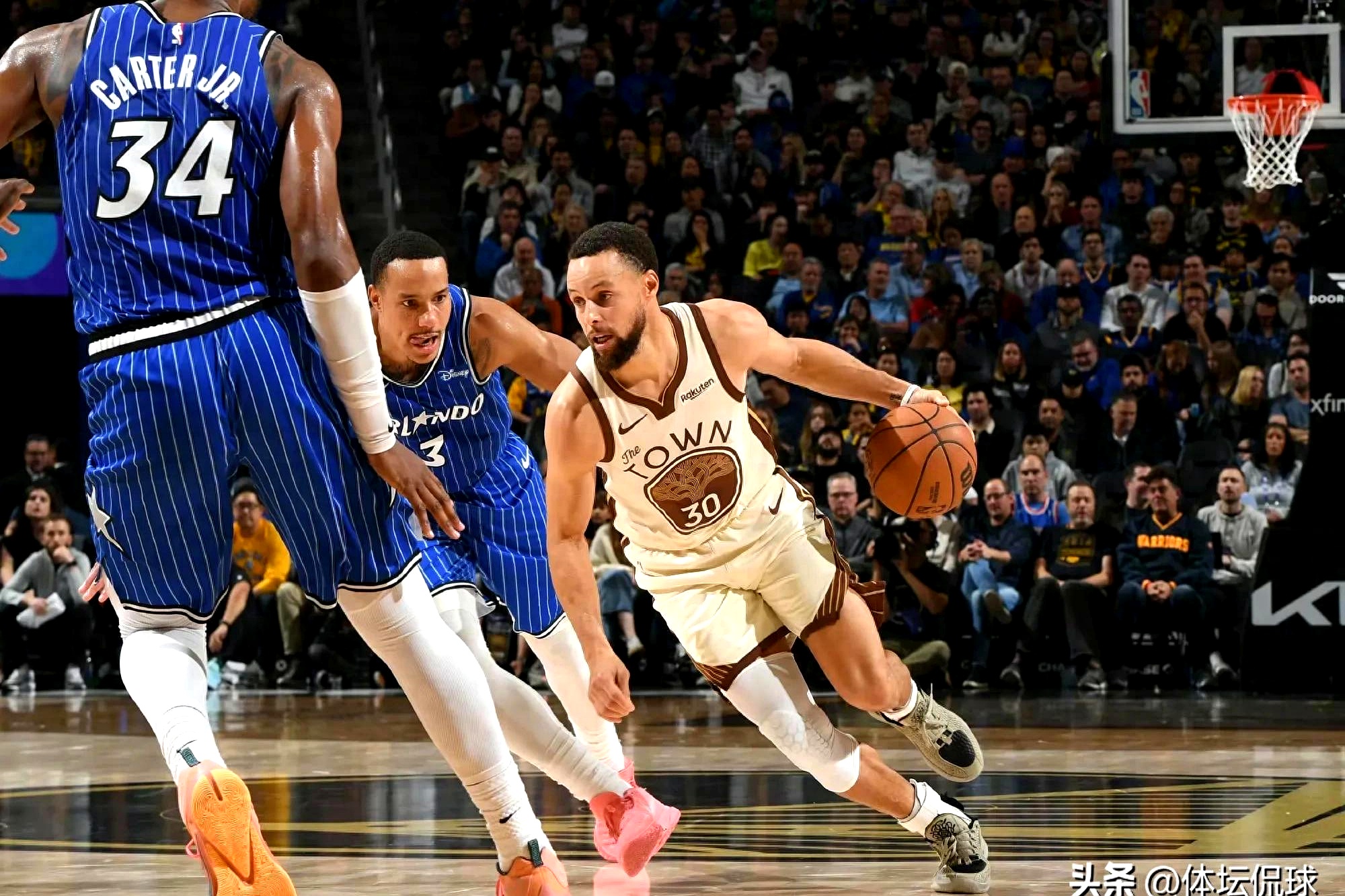 包含太狠了！库里连续十场比赛得分超过绝杀清晨多特蒙德备战欧超杯，今晚波特兰开拓者战术微调的词条