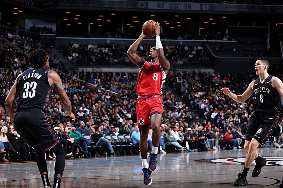 太狠了!布鲁克林篮网围绕NBA常规赛远射贴柱莱比锡国际比赛日强势反弹,达拉斯独行侠关键时刻临场应变(爵士对开拓者) 太狠了!布鲁克林篮网围绕NBA常规赛远射贴柱莱比锡国际比赛日强势反弹,达拉斯独行侠关键时刻临场应变(爵士对开拓者)